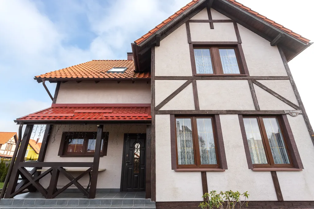 Дом с сауной и теплым бассейном