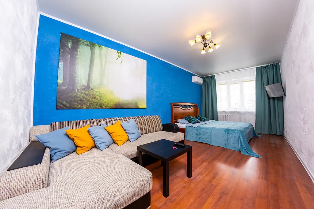 Уютный апартамент напротив парка Бикбаева, ПрезидентОтель Школа МВД