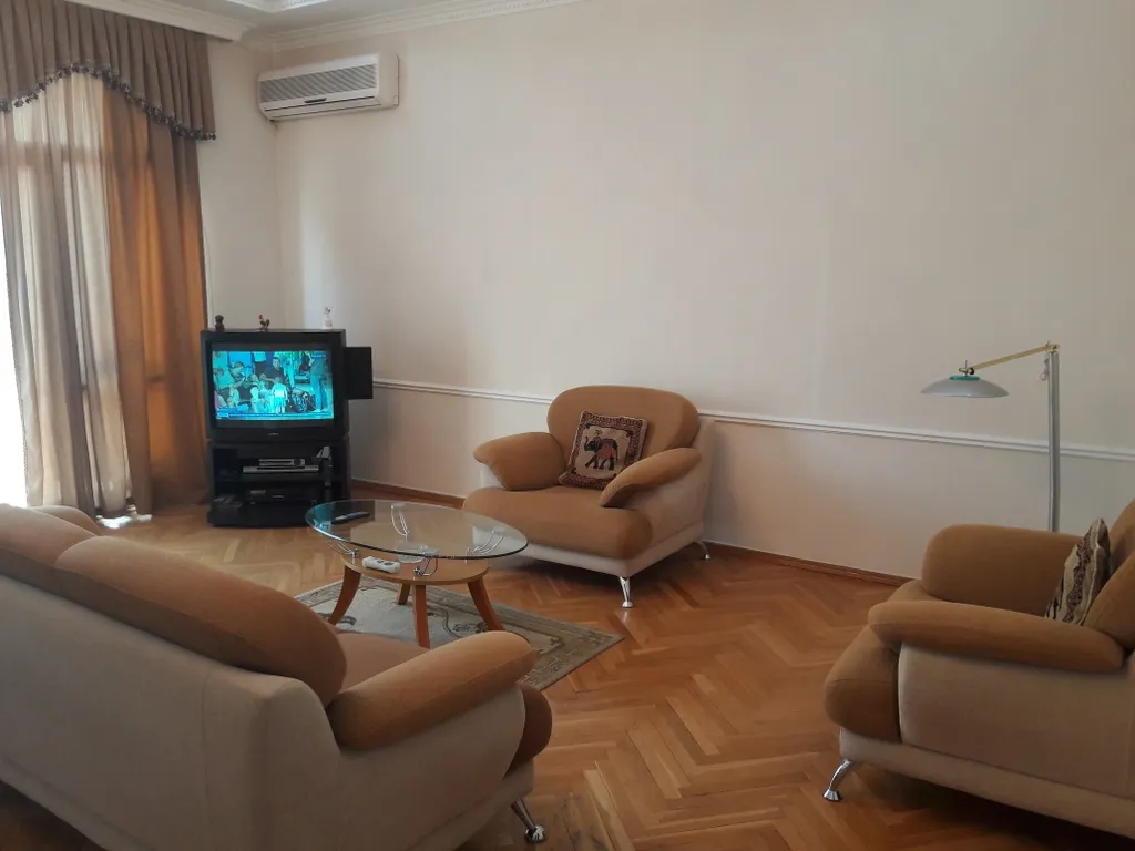 Квартира 3 спальни с видом на море, на Приморский бульвар