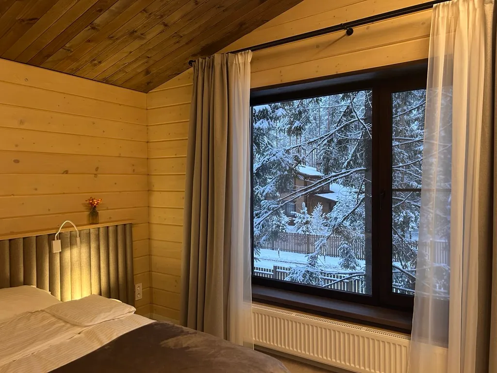 Коттедж у курорта Охта Парк