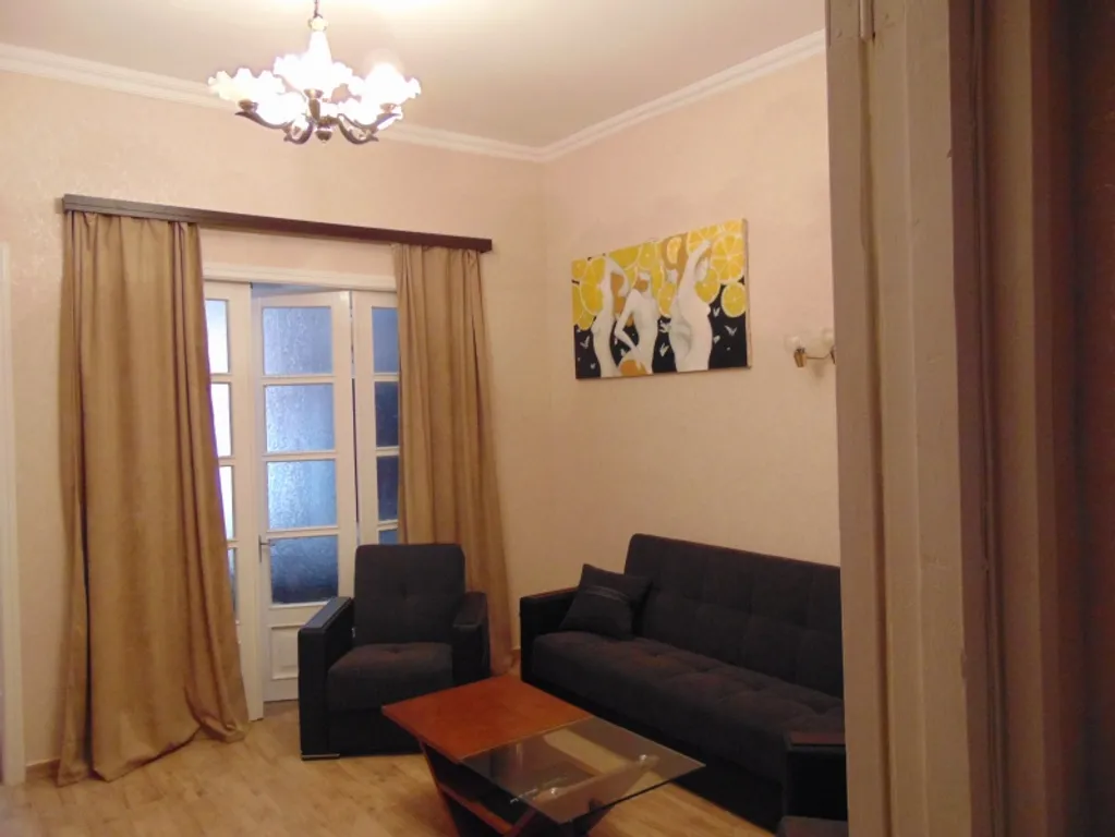 2-комнатная Квартира — аренда посуточно в Тбилиси