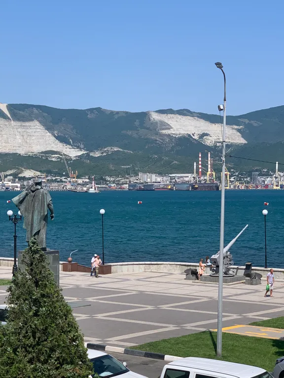 Квартира Апартаменты с видом на море — Новороссийск