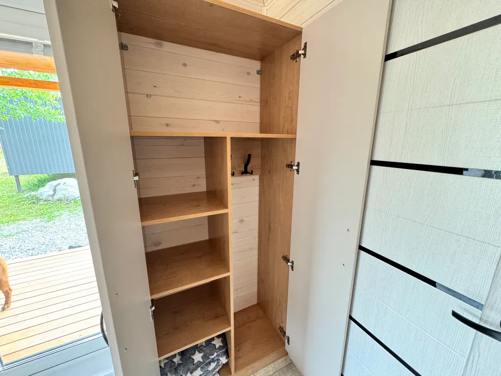 Домик с видом на горы