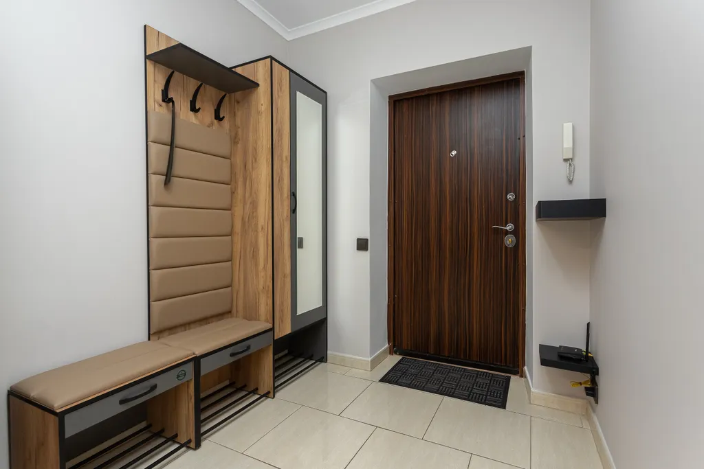 Квартира 3-комнатные апартаменты в центре — Зеленоградск