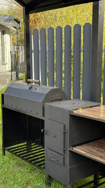 Уютный домик с террасой