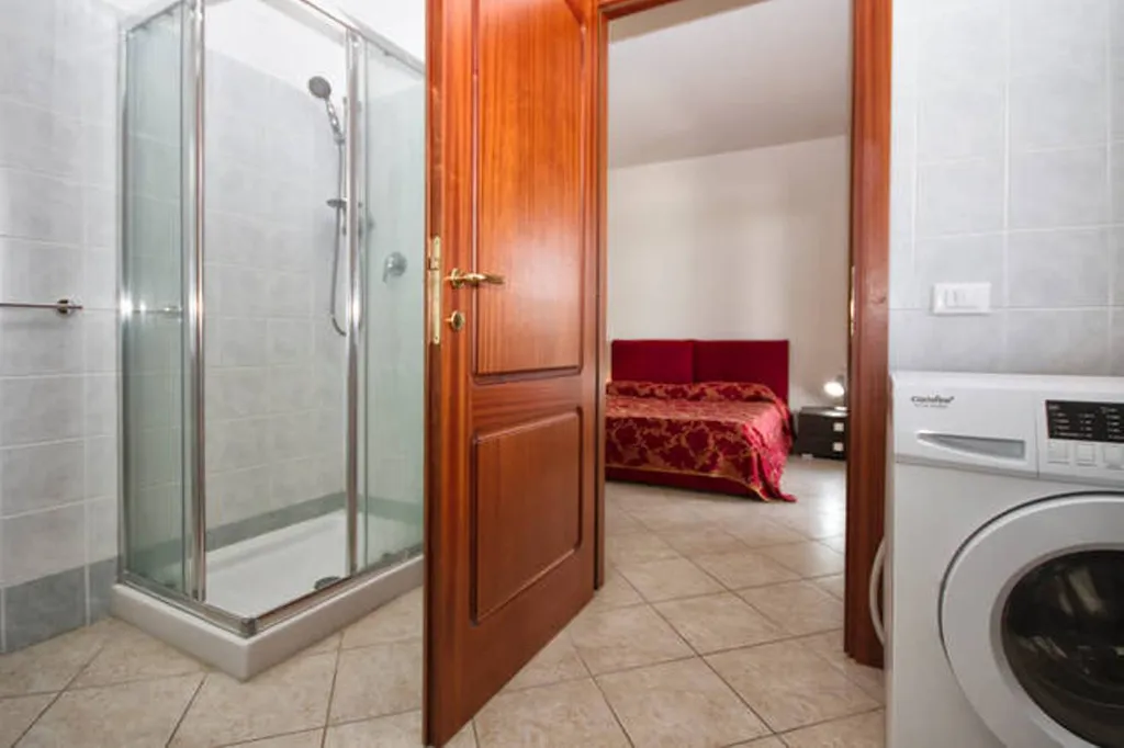 4-комнатная Квартира