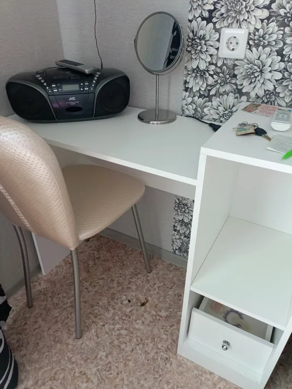 Рядом ТЦ Оазис Плаза, Окружная больница, Смотровая поликлиника