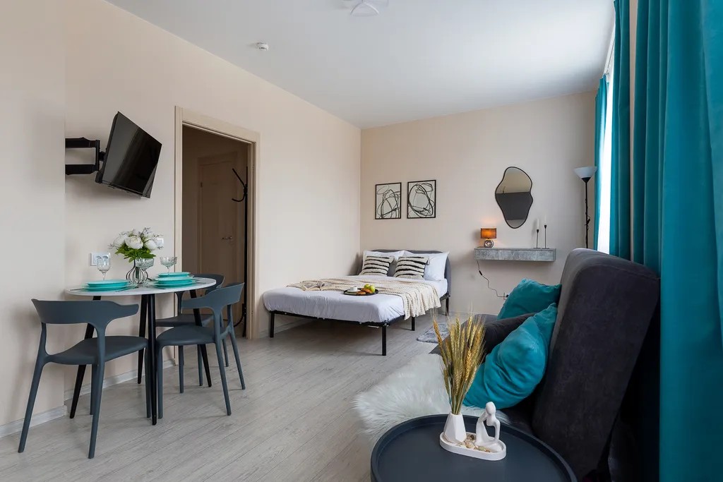 Дизайнерская студия рядом с центром и Локомотив Ареной