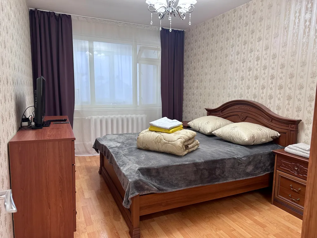 Двухкомнатная просторная квартира в центре города