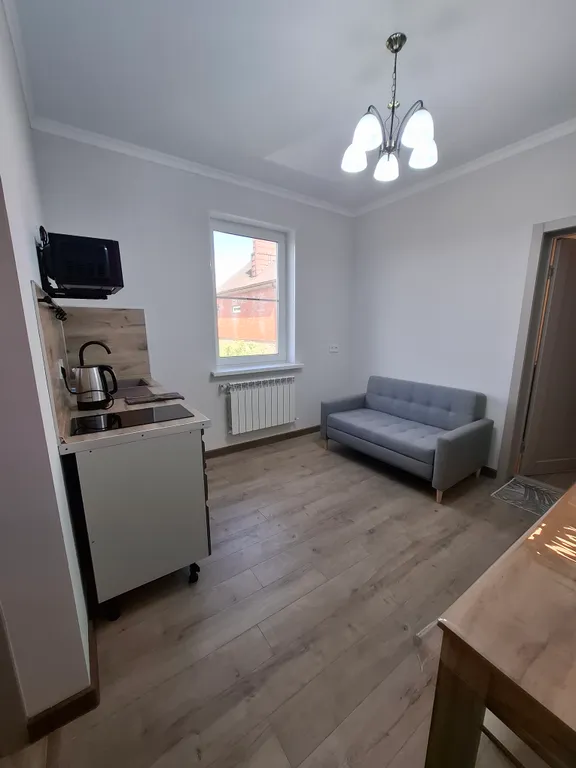 Квартира Уютные двухкомнатные апартаменты для семьи и компании — Кущёвская