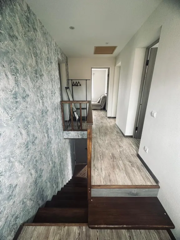 4-комнатный Дом