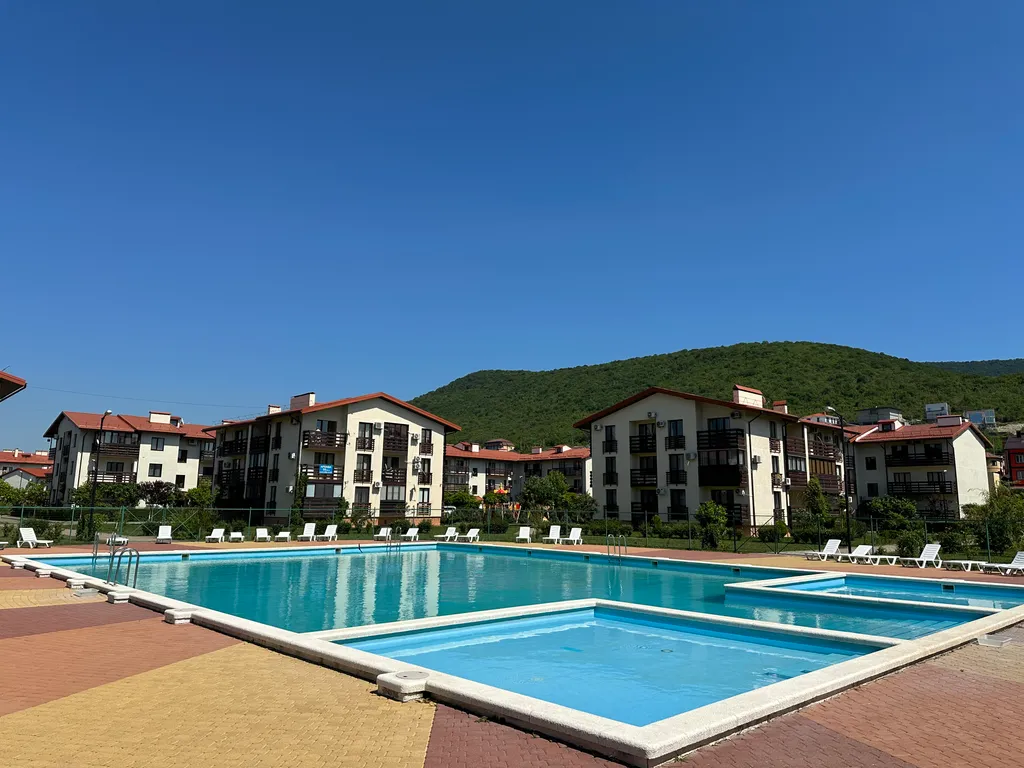 Коттедж Апартаменты с видом на детскую площадку ЖК Резиденция Утриш — аренда посуточно в Сукко