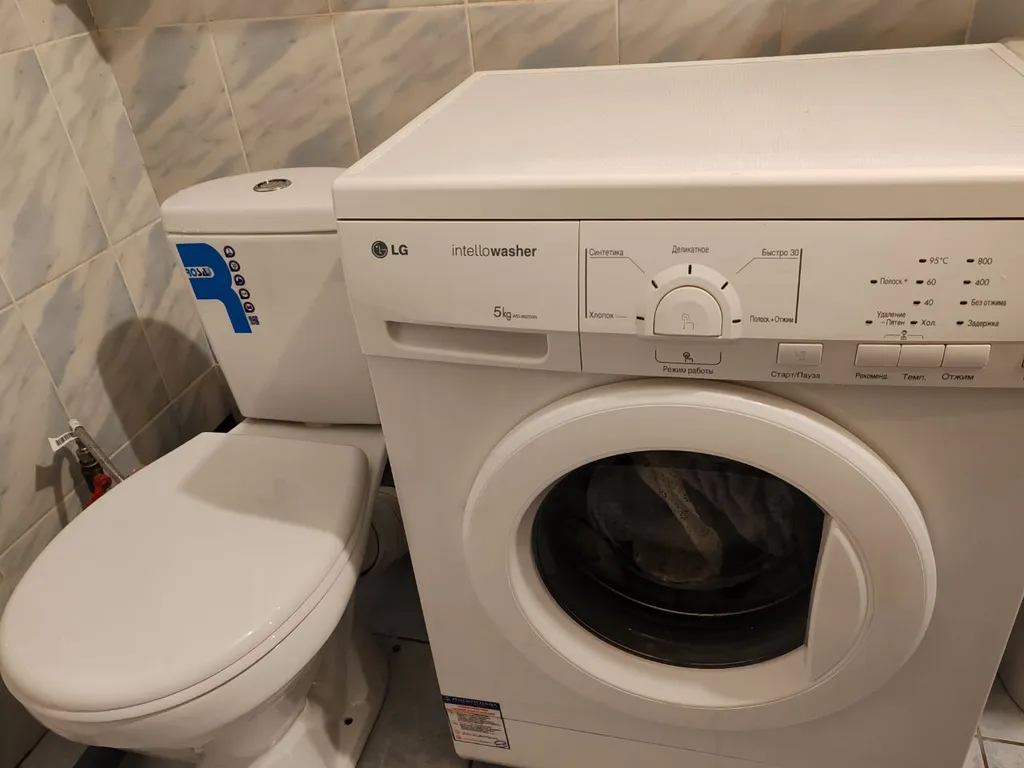 Евродвушка в доме с огороженной территорией в центре города