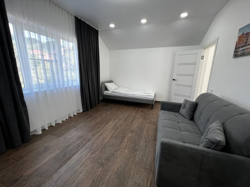 Уютный новый дом недалеко от моря