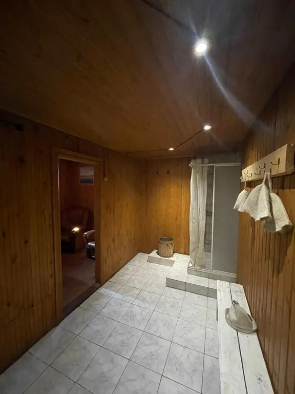 Коттедж 250м