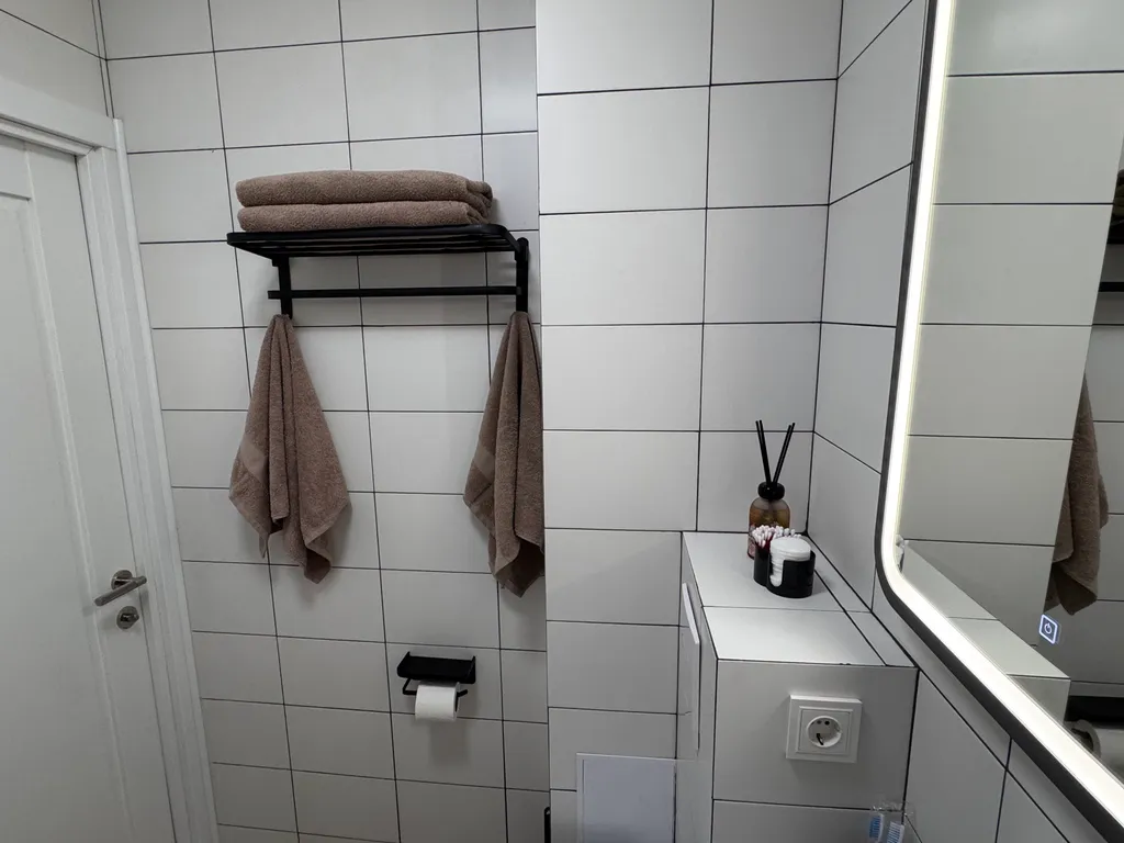 Современная квартира для отдыха и работы в спокойном районе