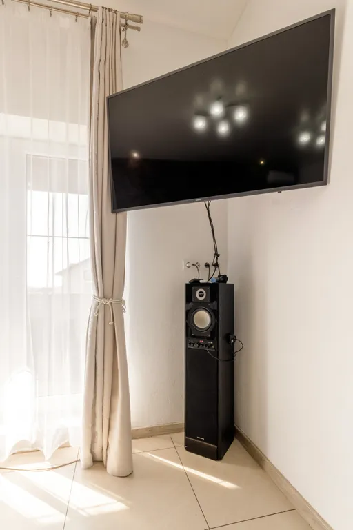 Коттедж Эксклюзив с настольным футболом