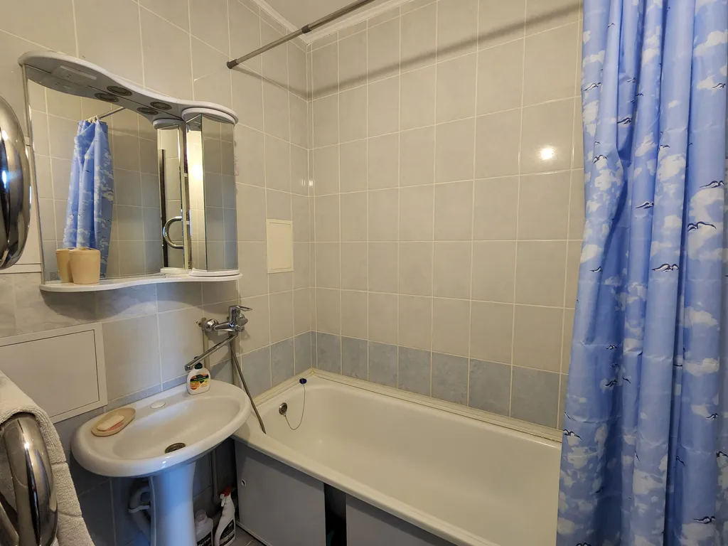 Просторная квартира с видом на город