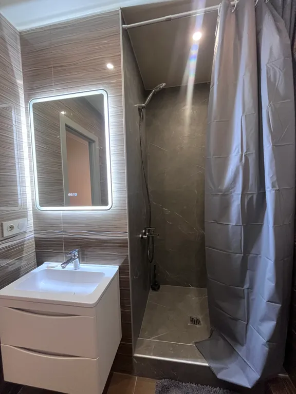 Уютная светлая квартира с новым ремонтом