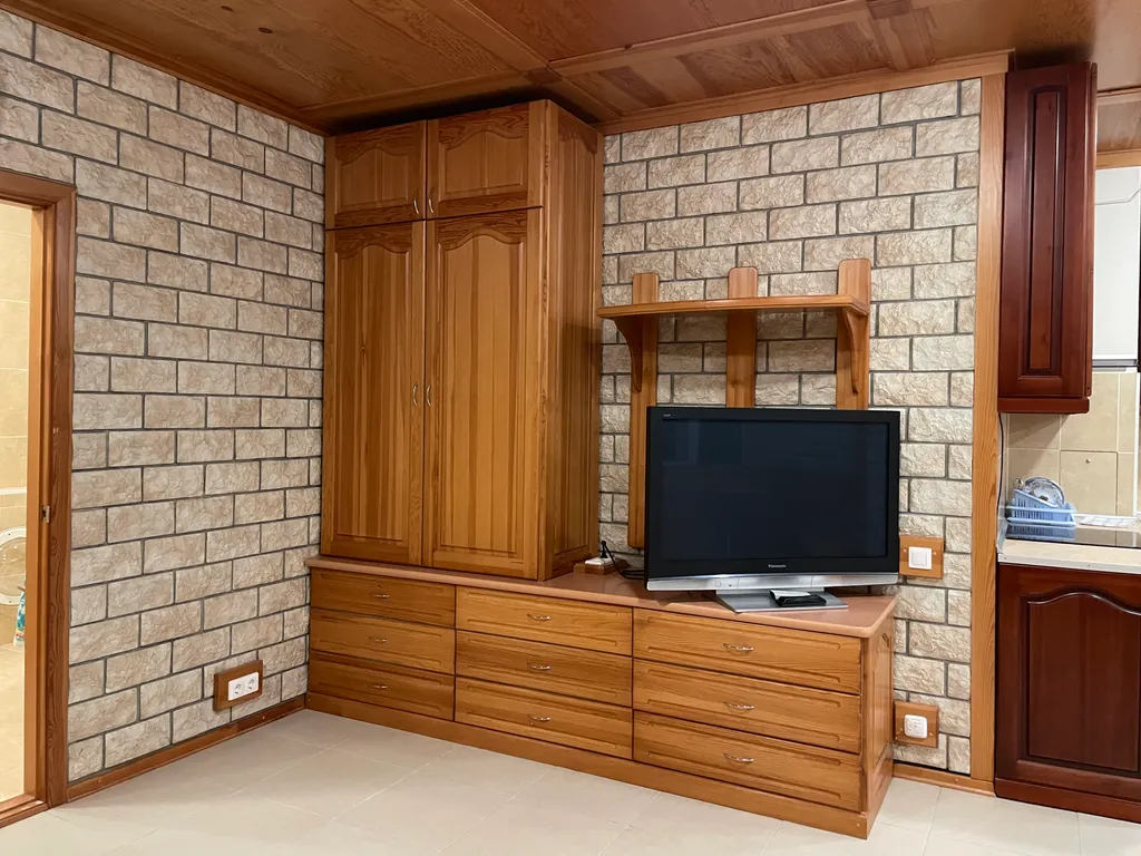 Квартира Квартира Комфортная просторная студия в тихом центре рядом с парком — Новосибирск