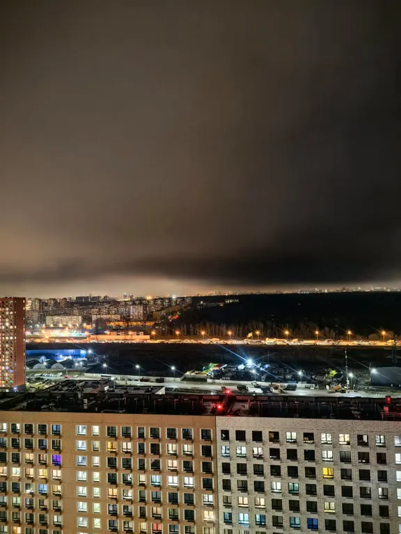 Комфopтнaя студия на 25 этаже