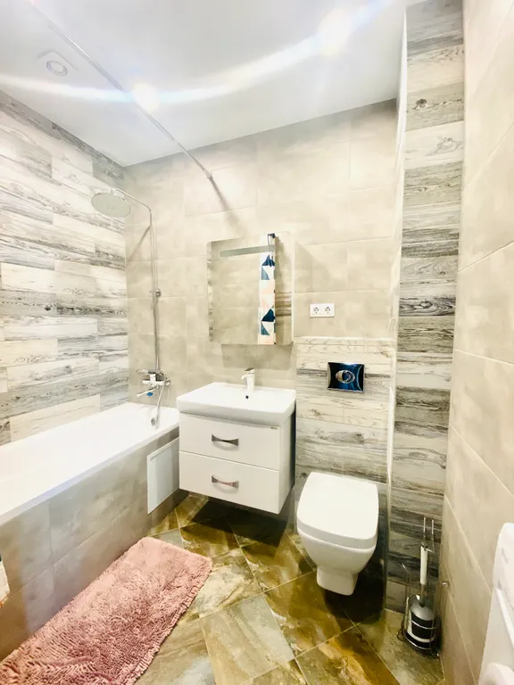 Евро трёхкомнатная современная квартира в экологически чистом районе