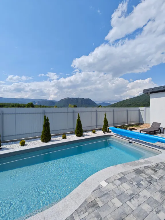 Коттедж с бассейном и баней — аренда посуточно в Хамышки