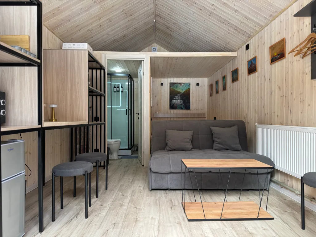 Дом с видом на сказочный лес