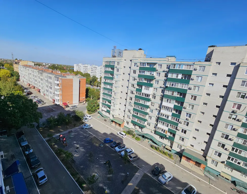 Квартира с удобной транcпopтной рaзвязкой в Крым