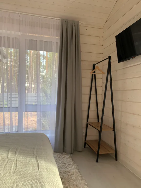 Дом в лесу с джакузи и баней