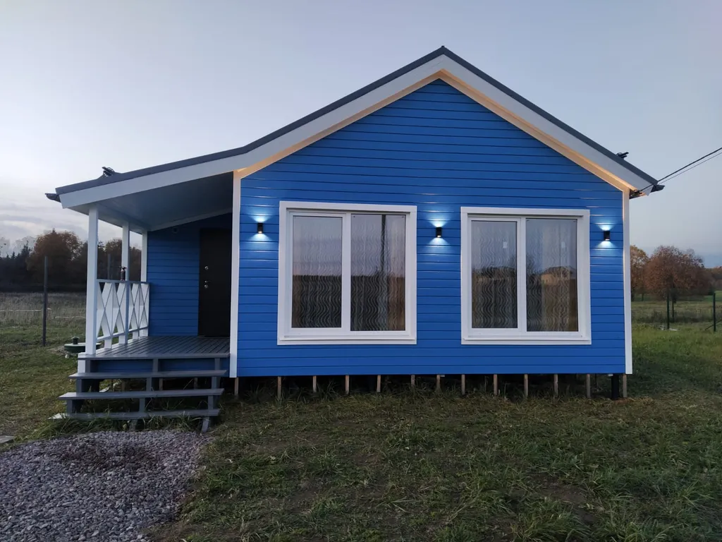 Коттедж Загородный дом с видом на поле и лес — Санкт-Петербург