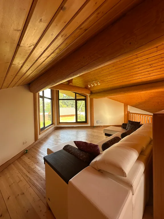 Дом с баней на Неве