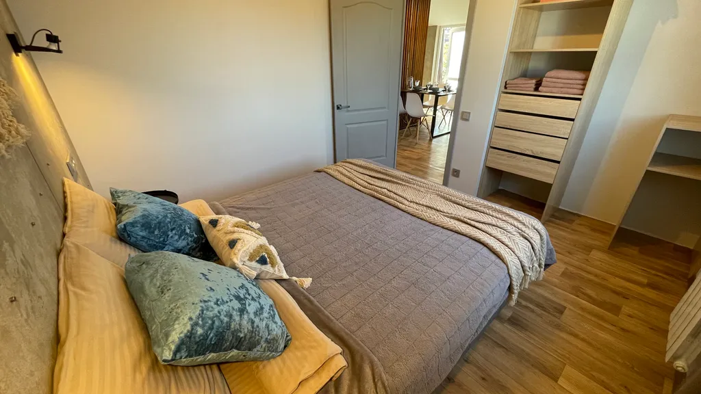 Двухкомнатные апартаменты в 5 минутах от моря