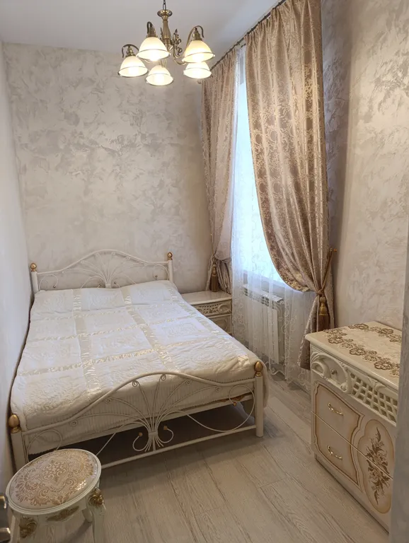 Квартира в дворцовом стиле