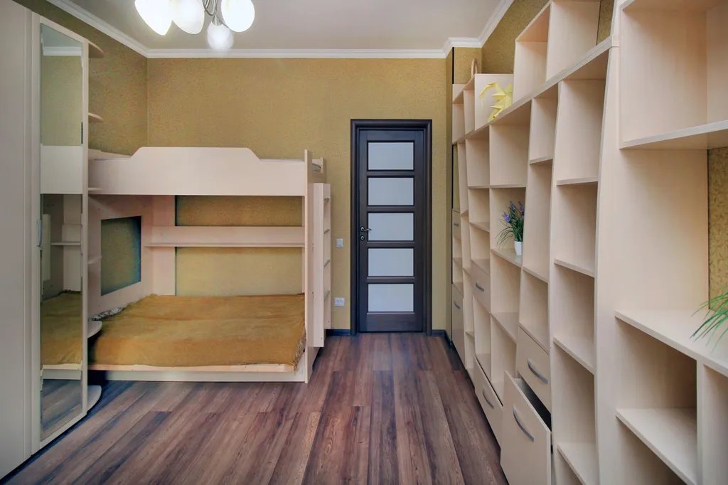 Большая трешка рядом с ТРЦ Mega Alma-Ata