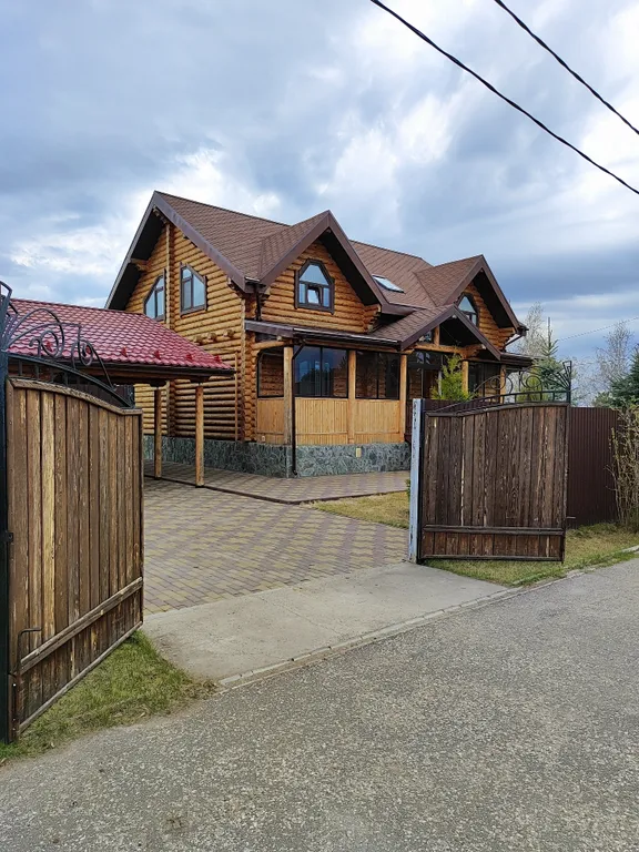 Коттедж в Розовке