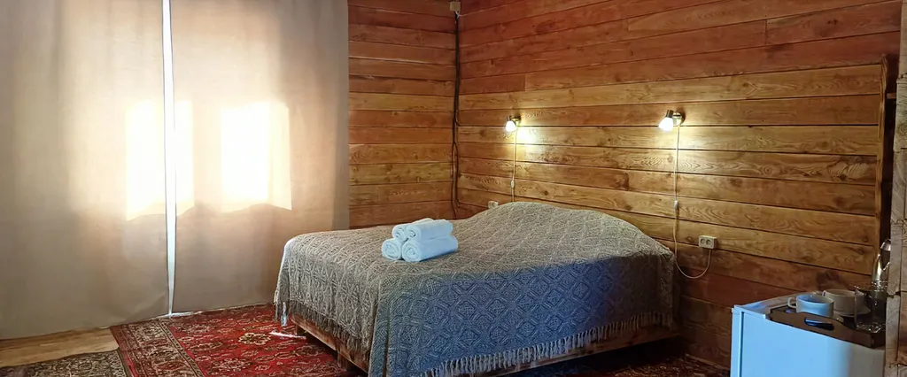 Трехместный номер «Комфорт» с душем