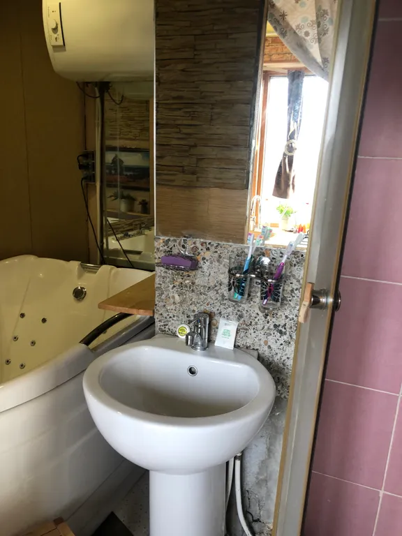 Сдаю на сутки однокомнатную в привокзальном районе