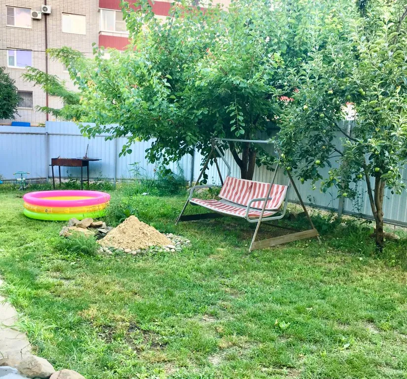 Коттедж Комфортный дом на берегу детского пляжа — Ейск