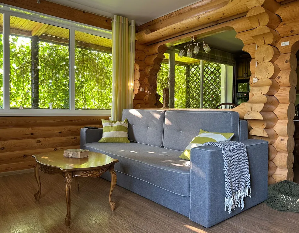 Уютный дом в живописном селе