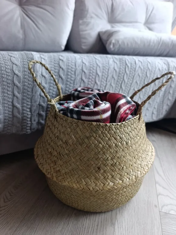 Домик у озера