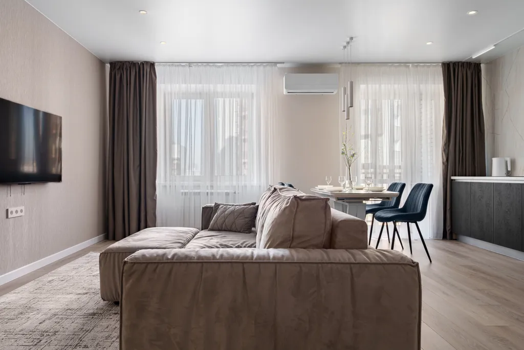 Дизайнерская квартира напротив ТЦ Планета