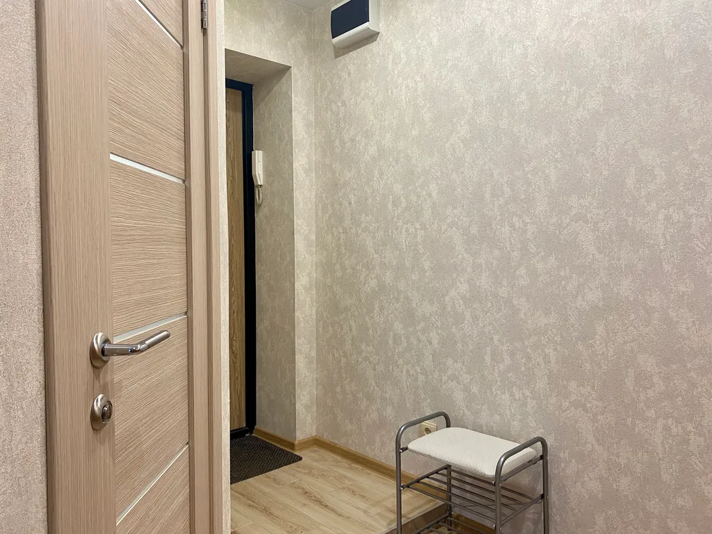 Квартира возле ЖД и Авто вокзала