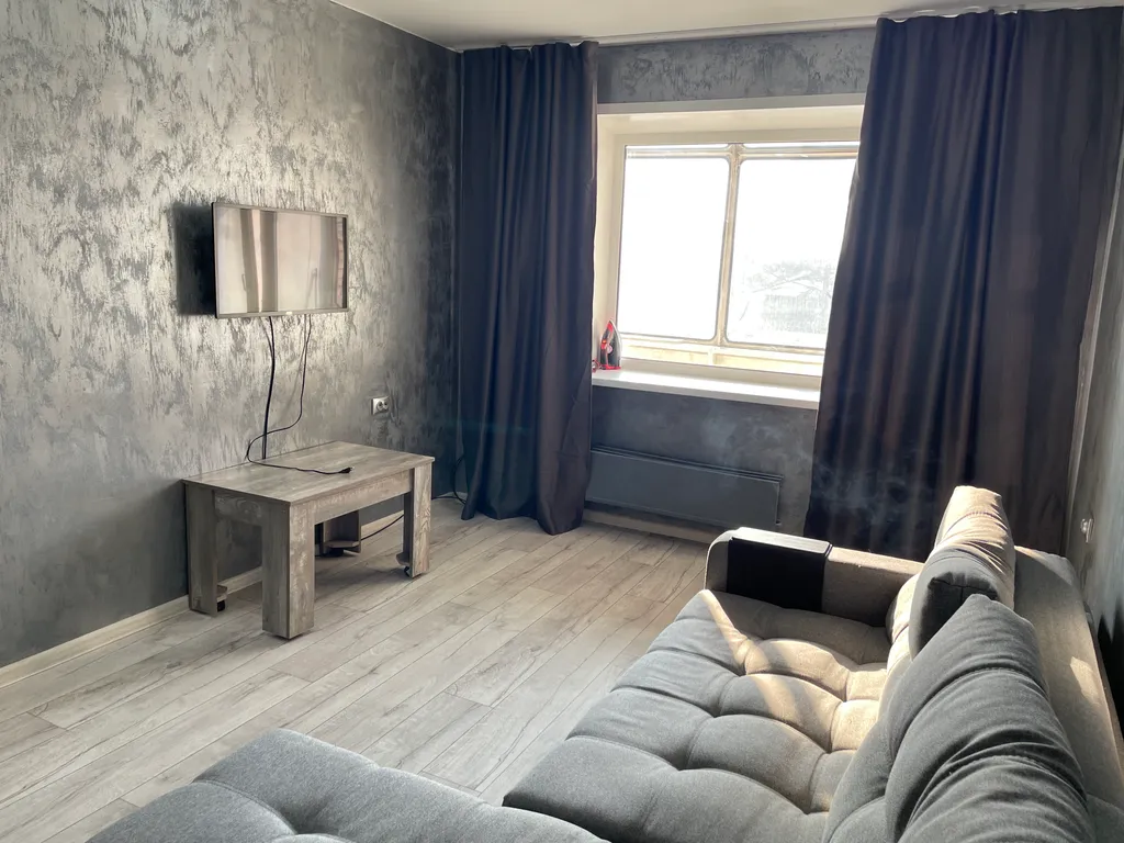 Квартира с хорошим ремонтом и новой техникой в центре города — аренда посуточно в Черногорск