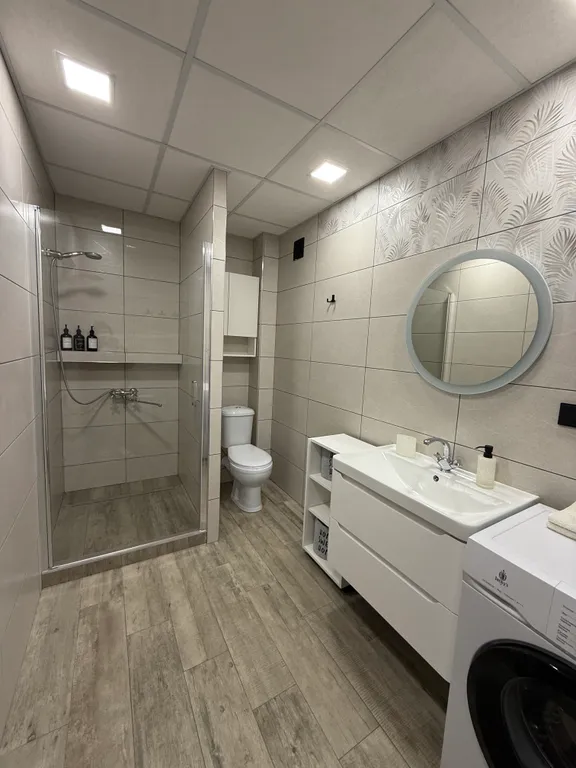 Просторная уютная квартира в самом центре города, с современным ремонтом