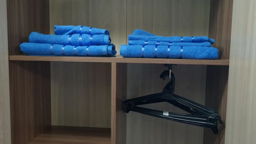 Дом со всеми удобствами, на большом участке