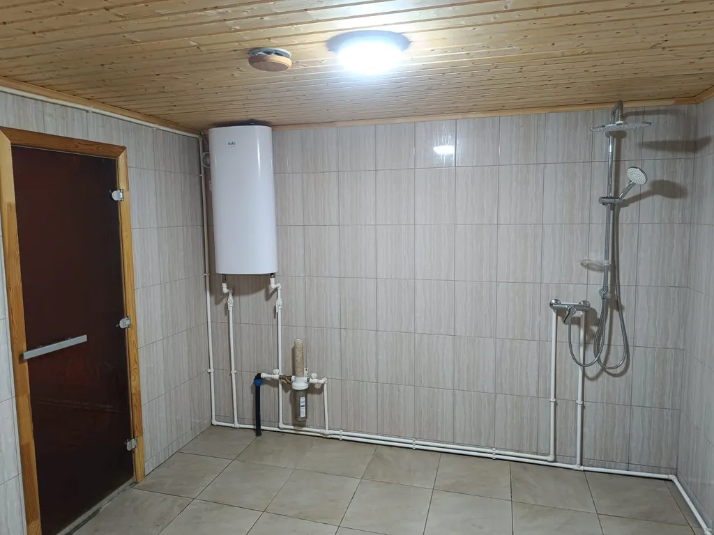 Уютный комплекс отдыха на берегу реки