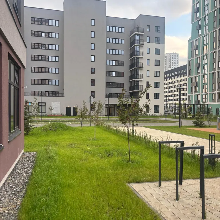 Квартира Уютная, новая квартира с хорошим ремонтом — Тюмень