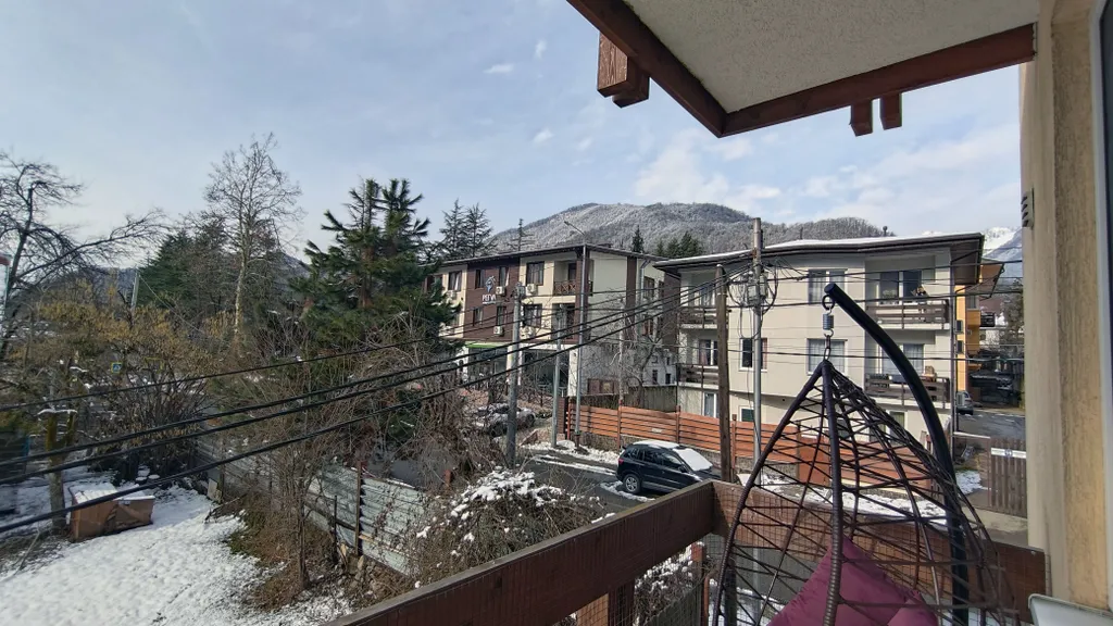 Потрясающий вид с балкона на горы! Идеальная студия в центре для вас