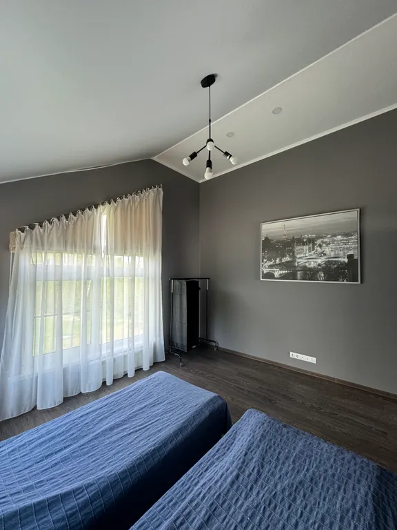 Дом у прудов